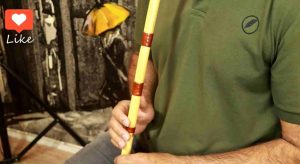 شکل غلط میزان فاصله ی لوله ی نی از بدن